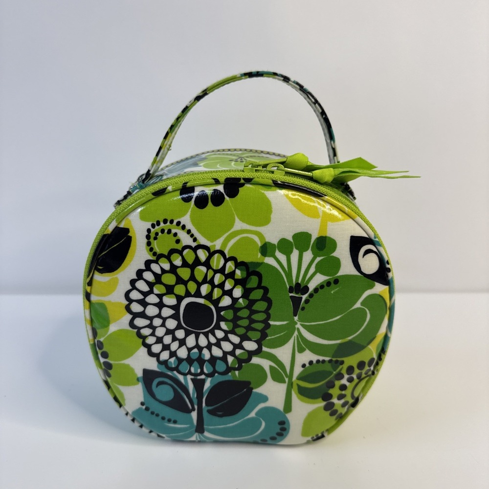 Vera Bradley Laminated Zip Round Cosmetic Hatbox Retired Limes Up Pattern